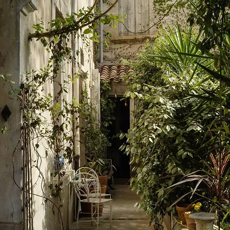 Bed and Breakfast La Maison Tataouine Moux