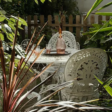 La Maison Tataouine Bed & Breakfast Moux